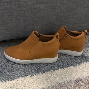 Women's Tan Slip-On Sneakers